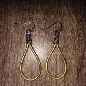 HANDMADE! MOSSY GREEN TEARDROP LEATHER EARRING